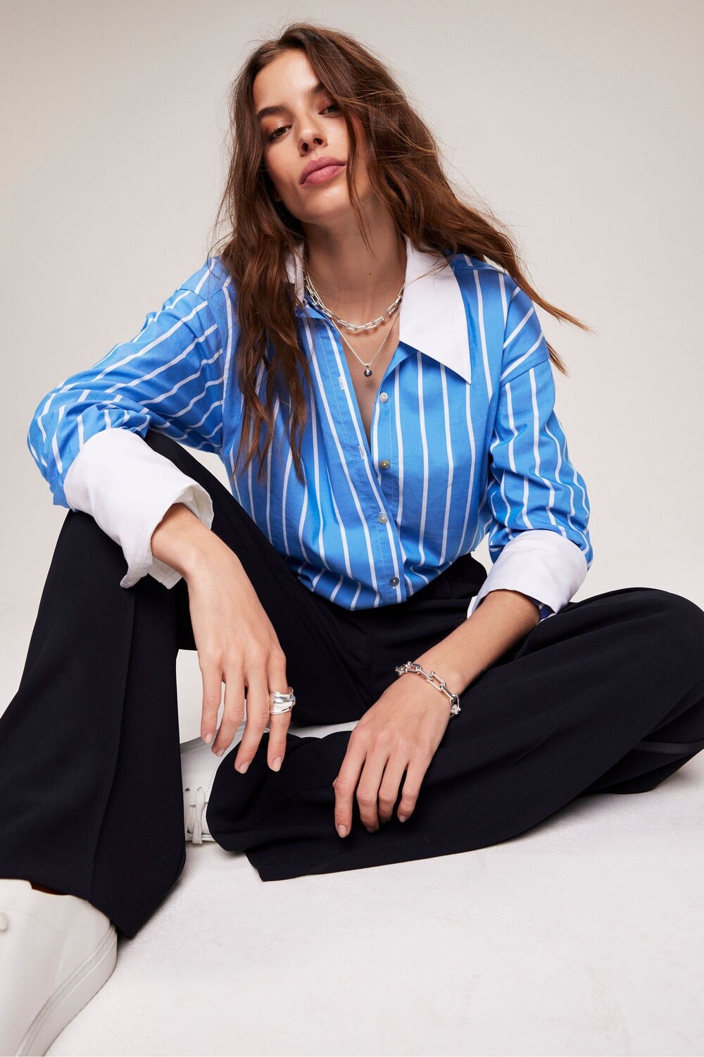 

Полосатая хлопковая рубашка Mint Velvet, синий