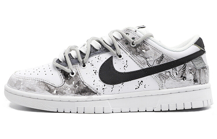 

Женские туфли Nike Dunk Low Skate