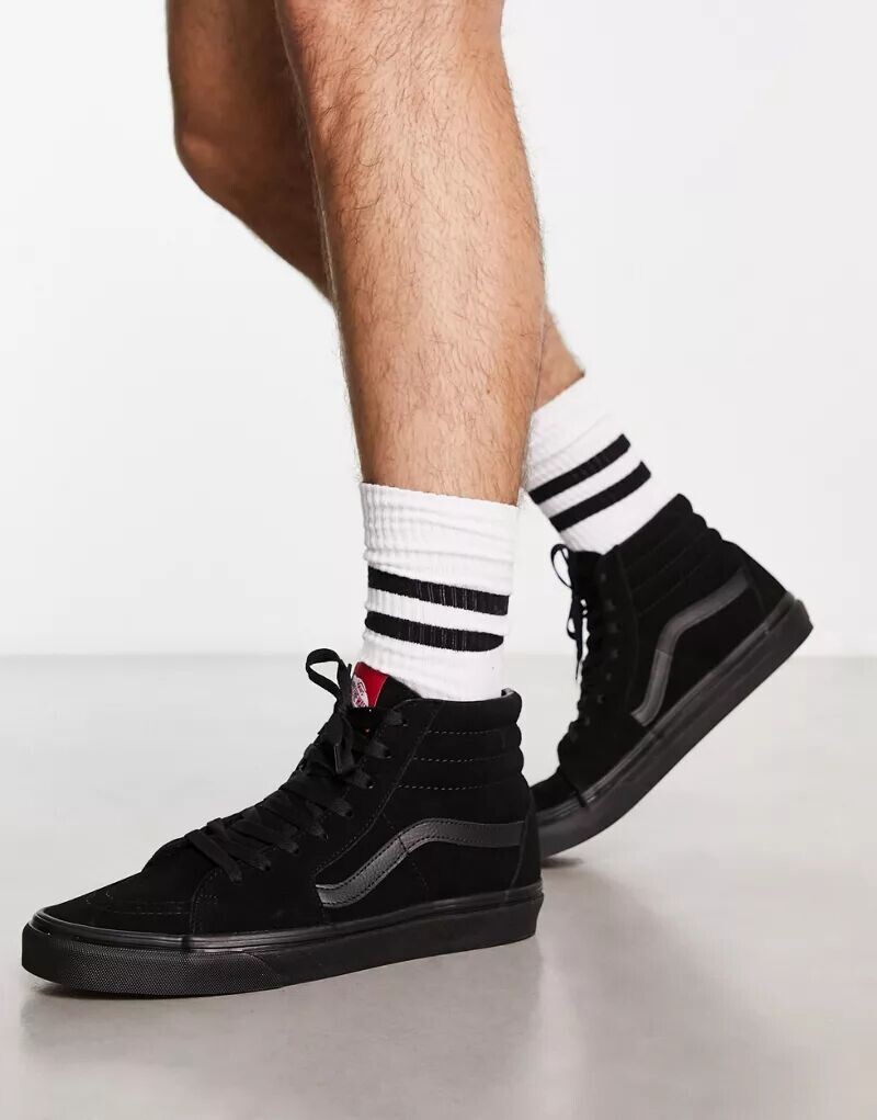 

Черные замшевые кроссовки Vans SK8-Hi