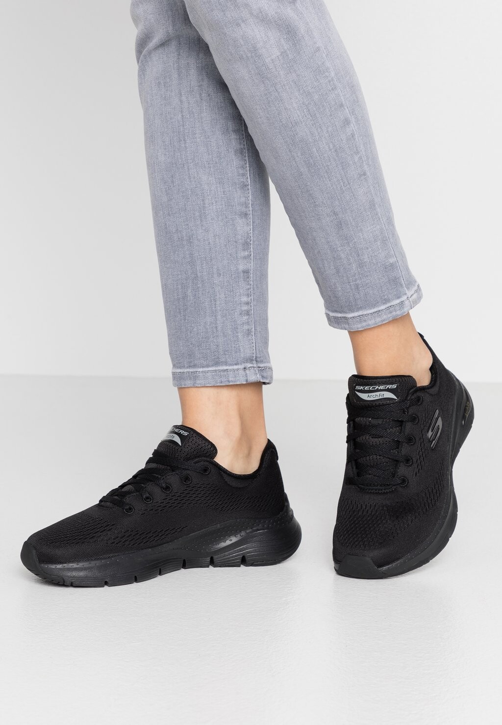 

Низкие кроссовки Skechers, черный