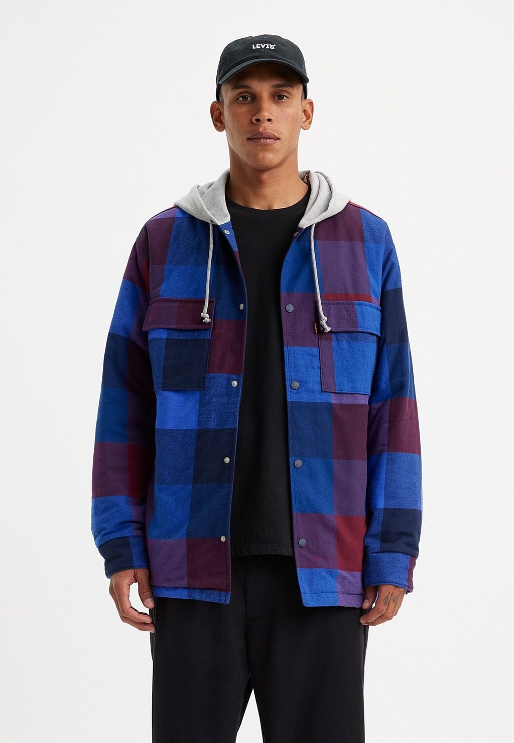

Куртка Levi's ДЖЕК РАБОЧИЙ С КАПЮШОНОМ, цвет navy blazer