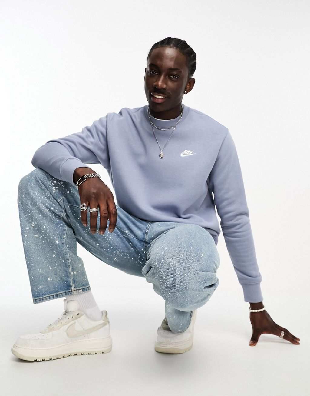 

Синий флисовый свитшот с круглым вырезом Nike Club