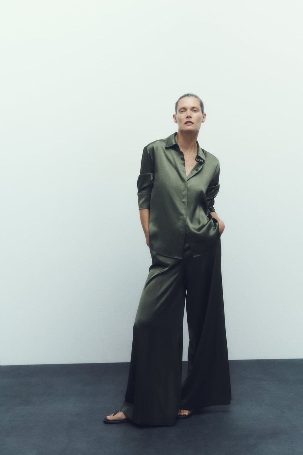 

Атласная рубашка ZARA, зеленый