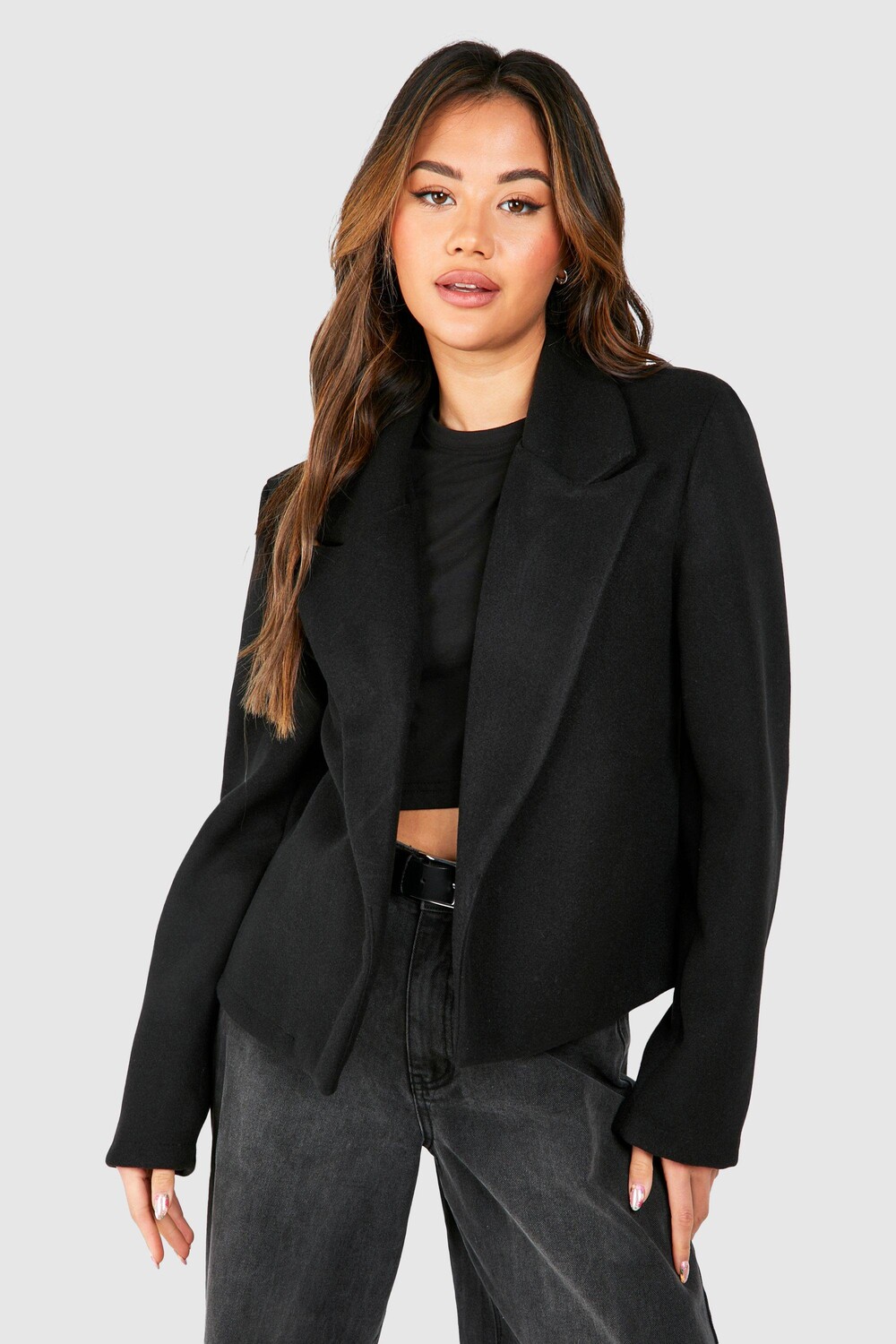 

Укороченная шерстяная куртка с подплечниками boohoo, черный