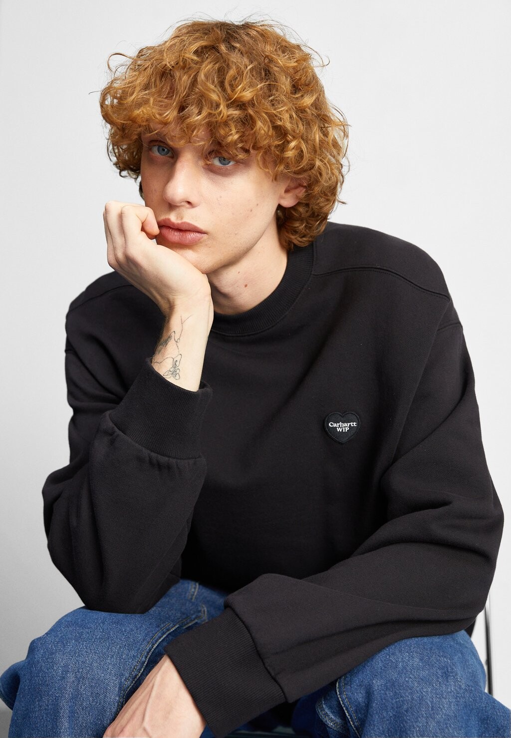 

Толстовка Carhartt WIP, черный