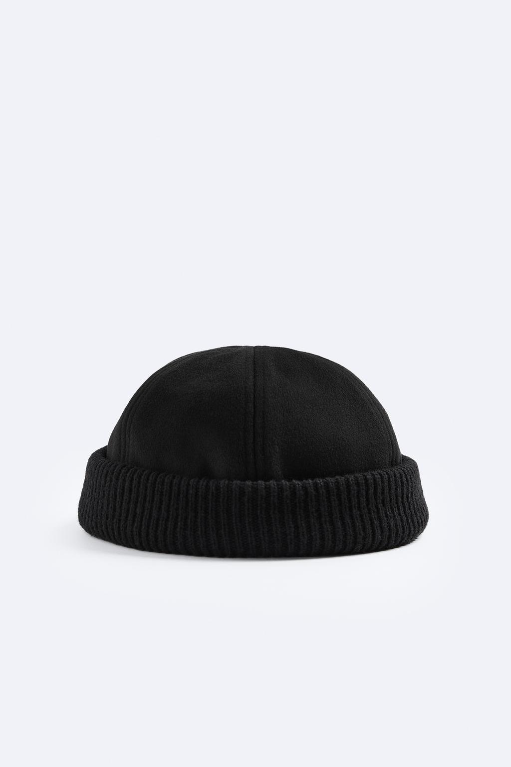 Короткая фланелевая шапка ZARA, черный