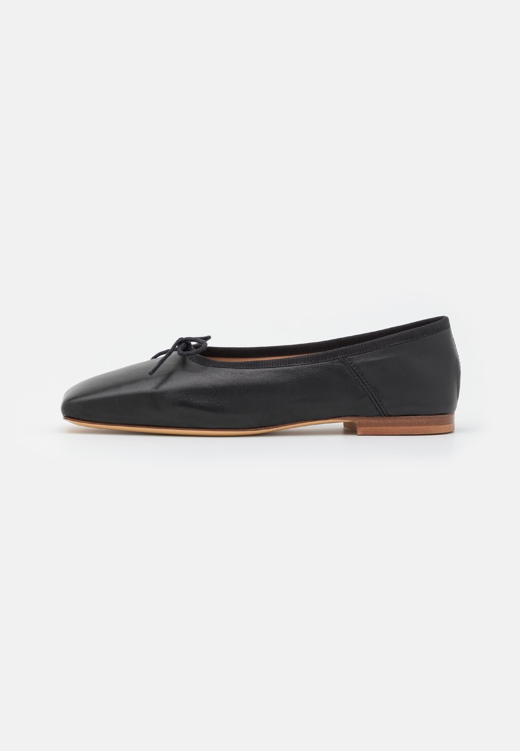 

Балетки Square Mansur Gavriel, черный