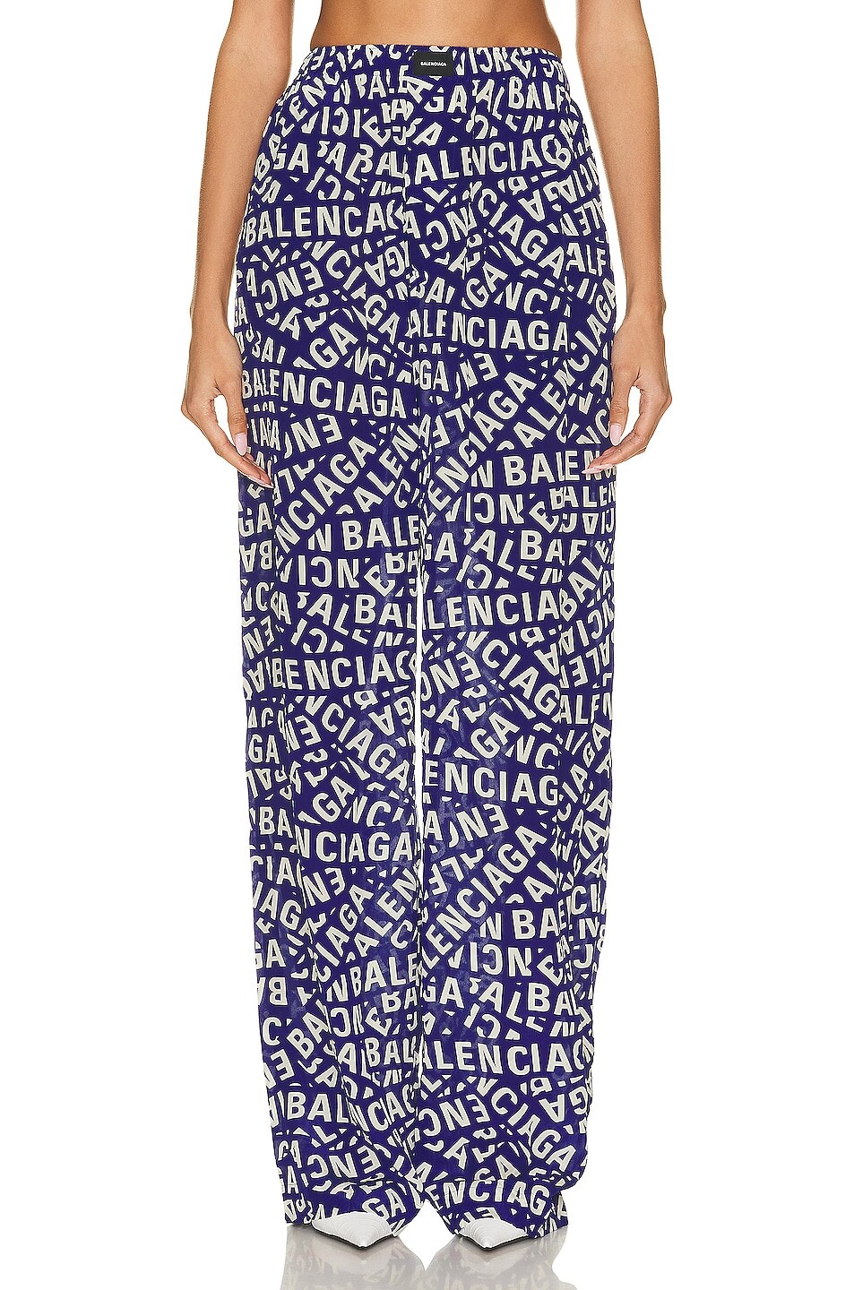 

Брюки Balenciaga Pyjamas, цвет Blue & Dirty White