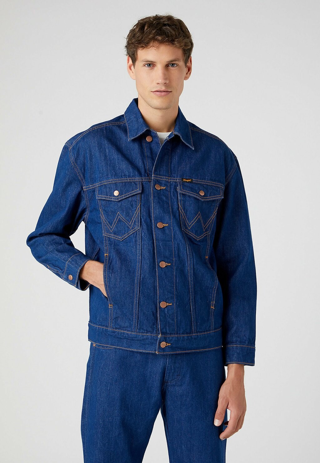 

Джинсовая куртка Wrangler