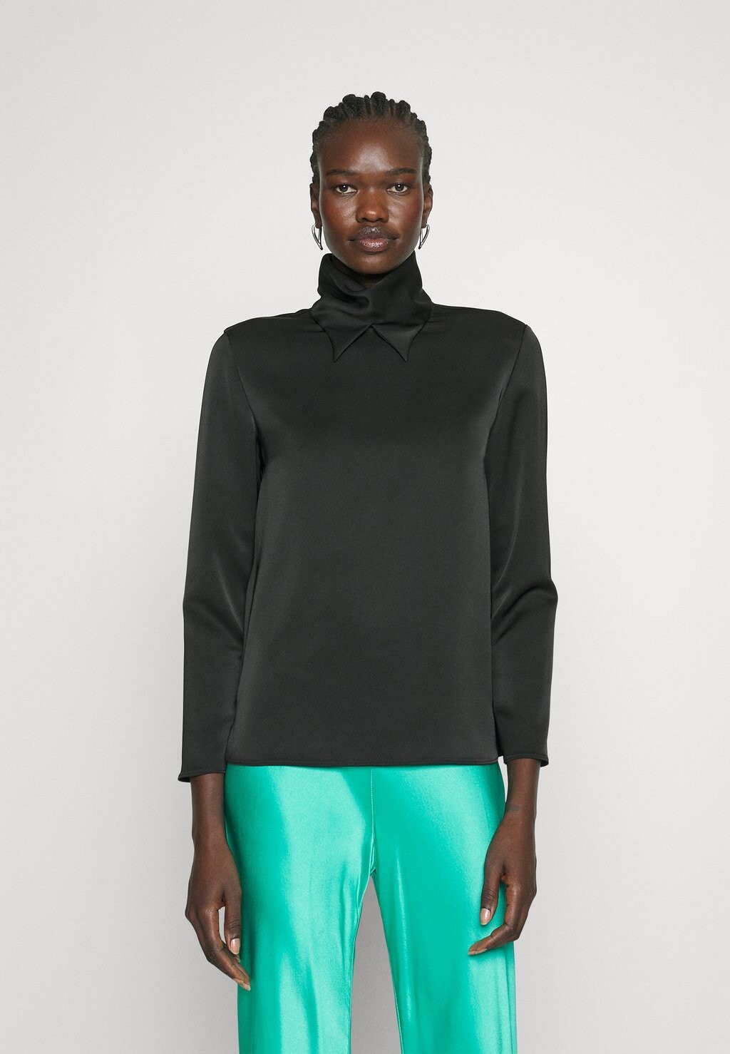 

Блузка Emporio Armani РУБАШКА, цвет nero