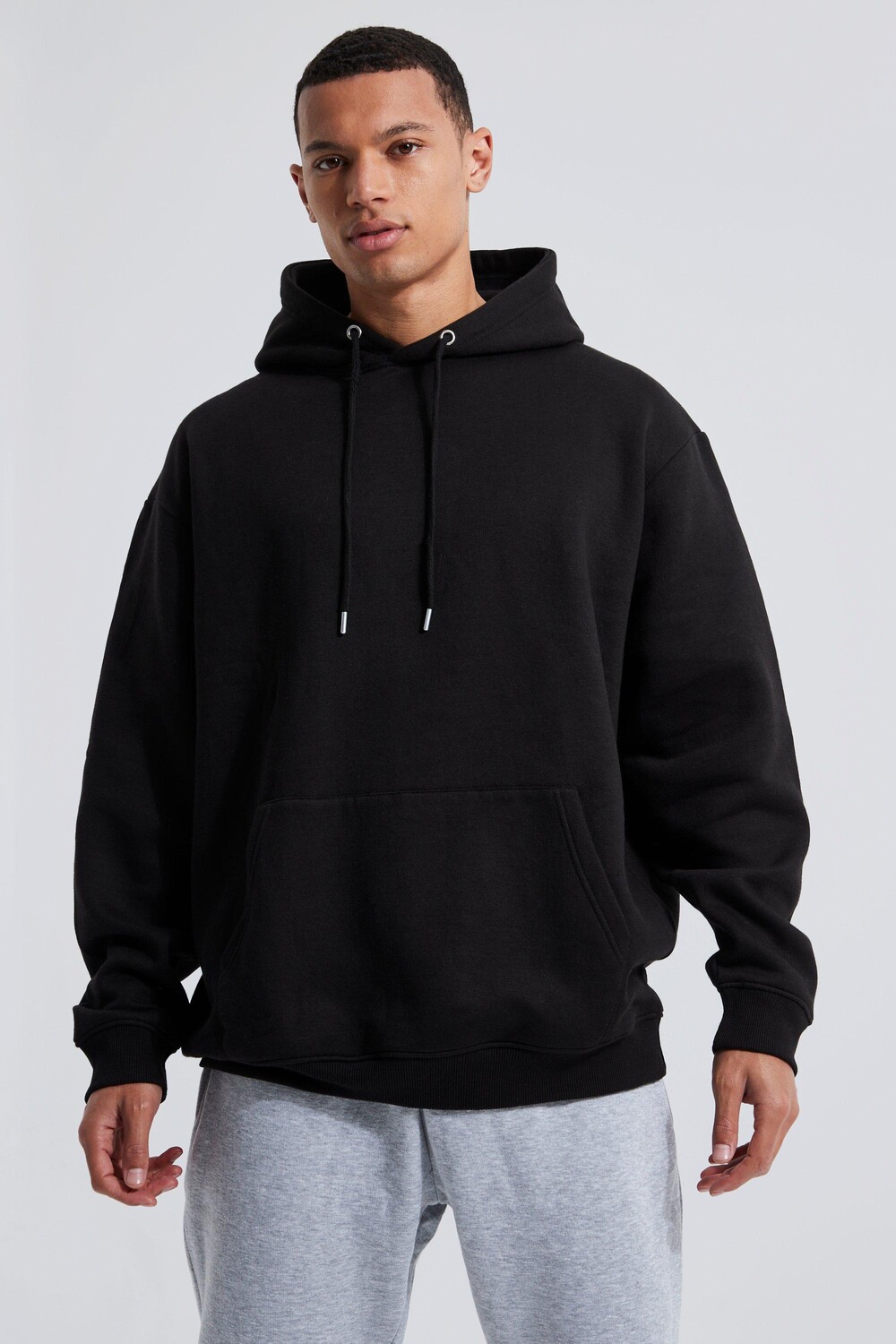 

Высокое базовое худи oversize на голове Boohoo, черный