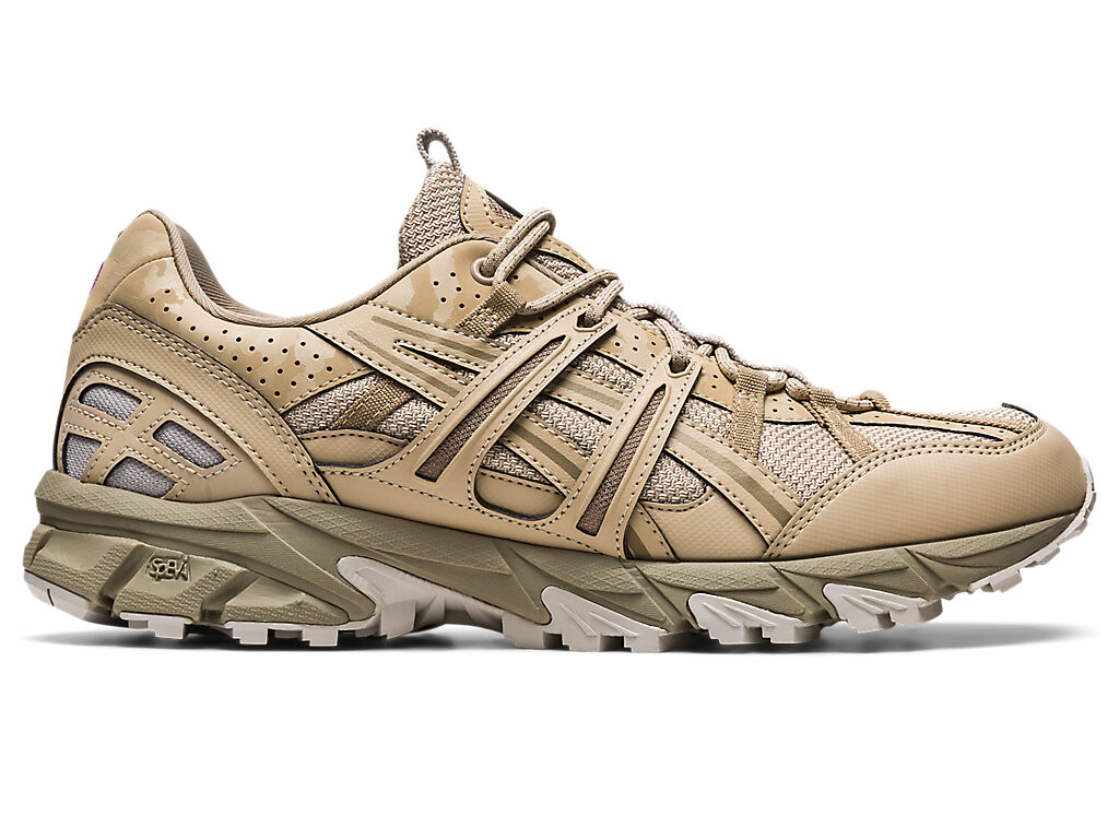 

Кроссовки Asics GEL-SONOMA 15-50