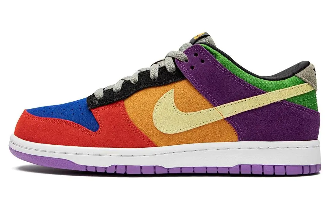 

Женские кроссовки для скейтбординга Nike Dunk Low