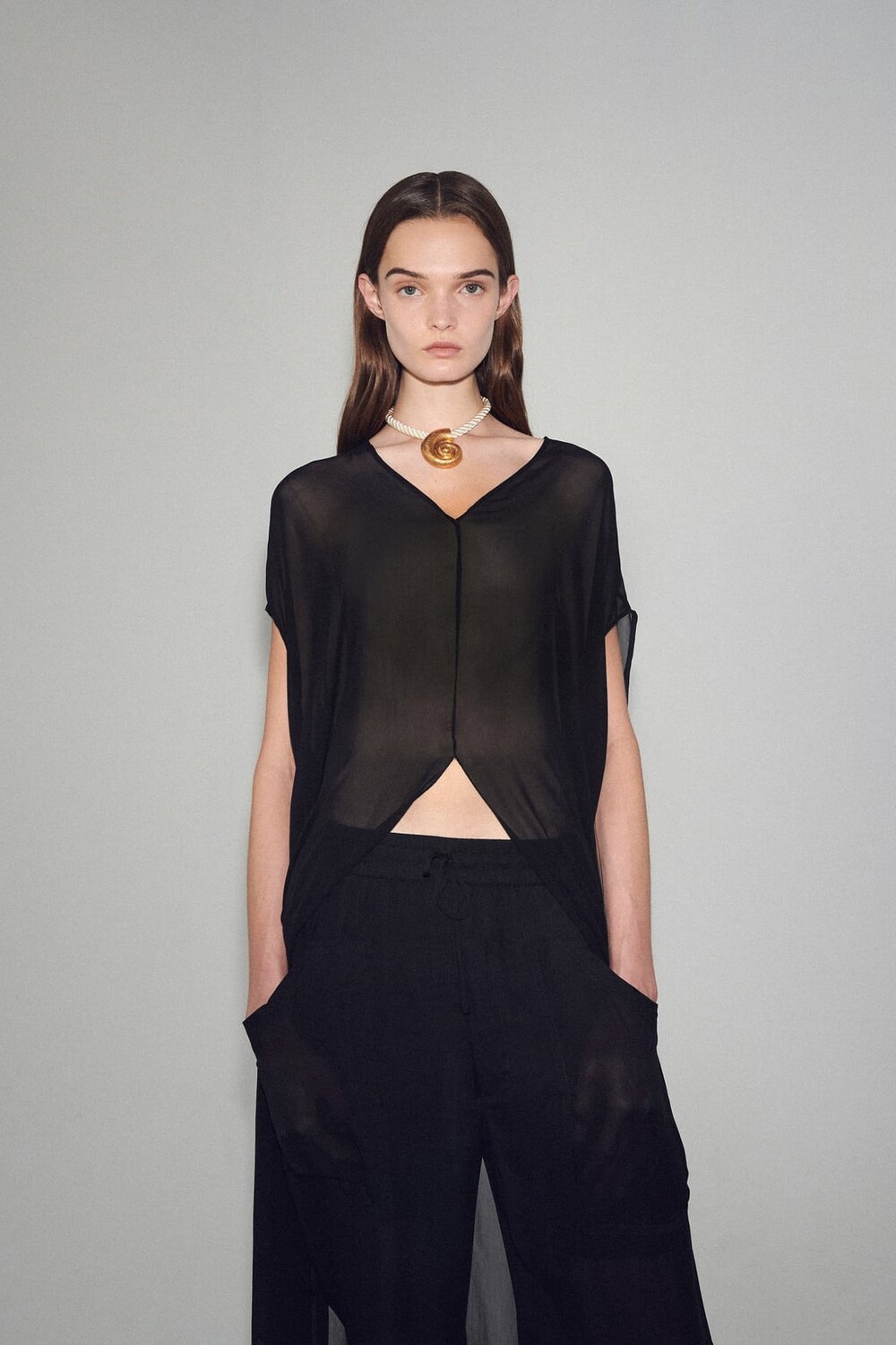 

Длинная полупрозрачная блузка ZARA, черный
