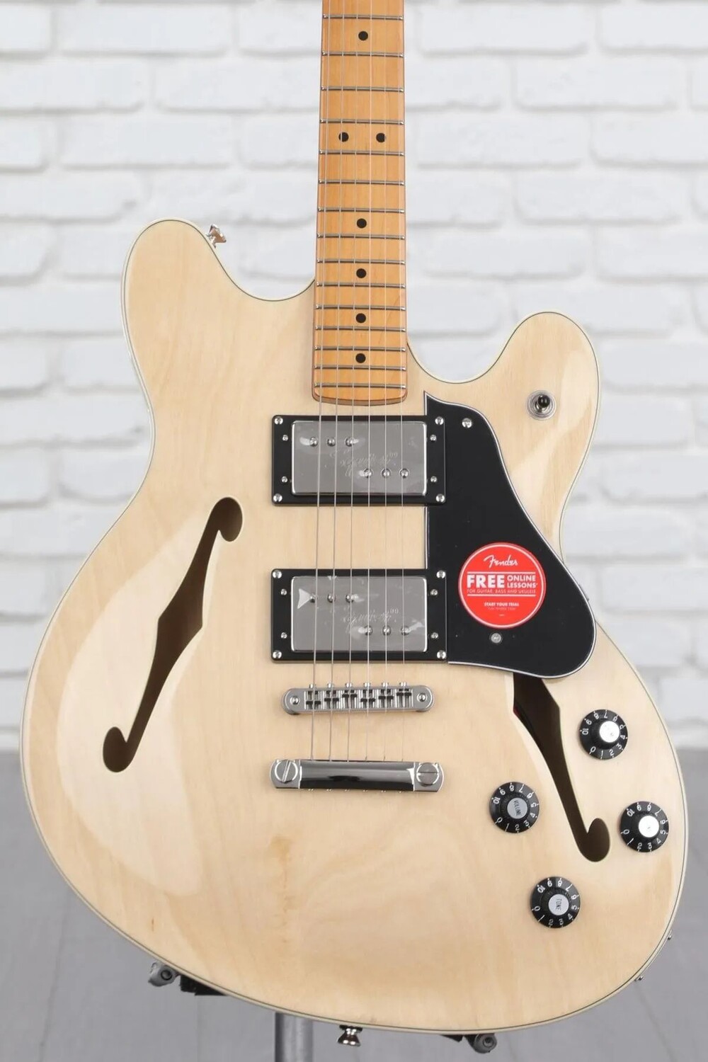 

Squier Classic Vibe Starcaster — натуральный