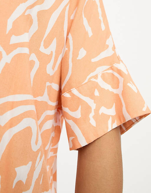 

Оранжевое мини-платье с пуговицами Monki, Оранжевый
