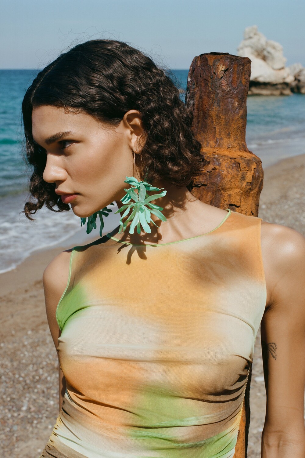 

Цветочные серьги Zara, зеленый