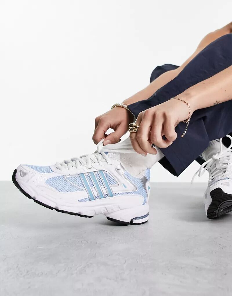 

Бело-синие кроссовки adidas Originals Response CL