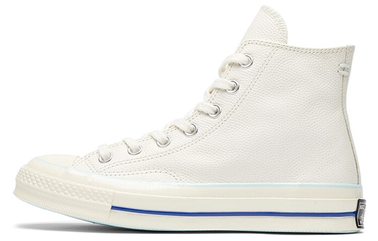

Женские парусиновые туфли Converse 1970-х годов