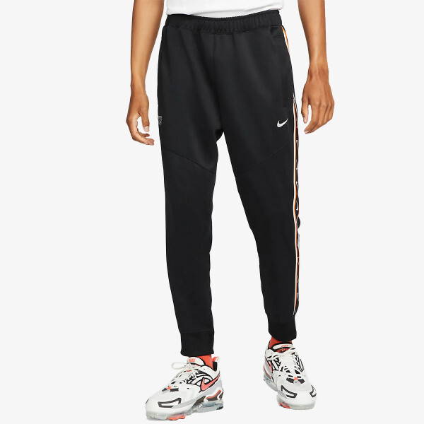 

Спортивные брюки Nike