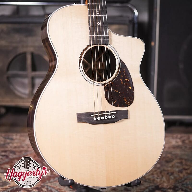 

Акустическая гитара Martin SC-13E Special Acoustic/Electric Guitar with Premium Soft Shell Case