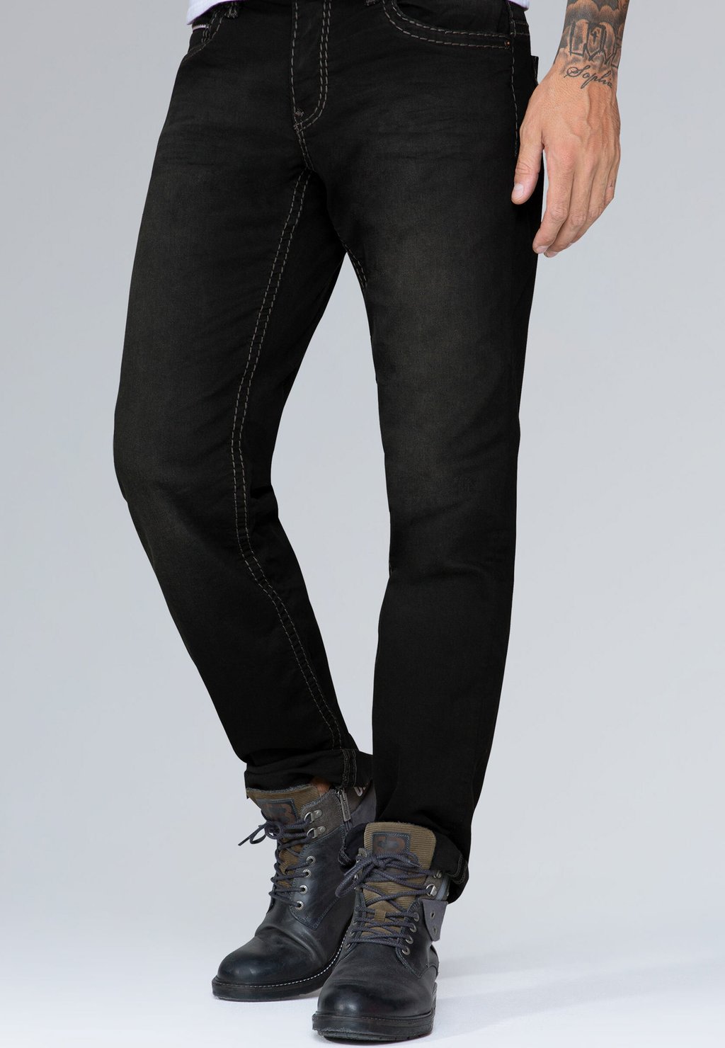 Прямые джинсы Camp David, цвет black denim