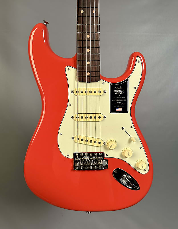 Электрогитара Fender American Vintage II 1961 Stratocaster - Fiesta Red электрогитара fender american vintage ii 1961 stratocaster