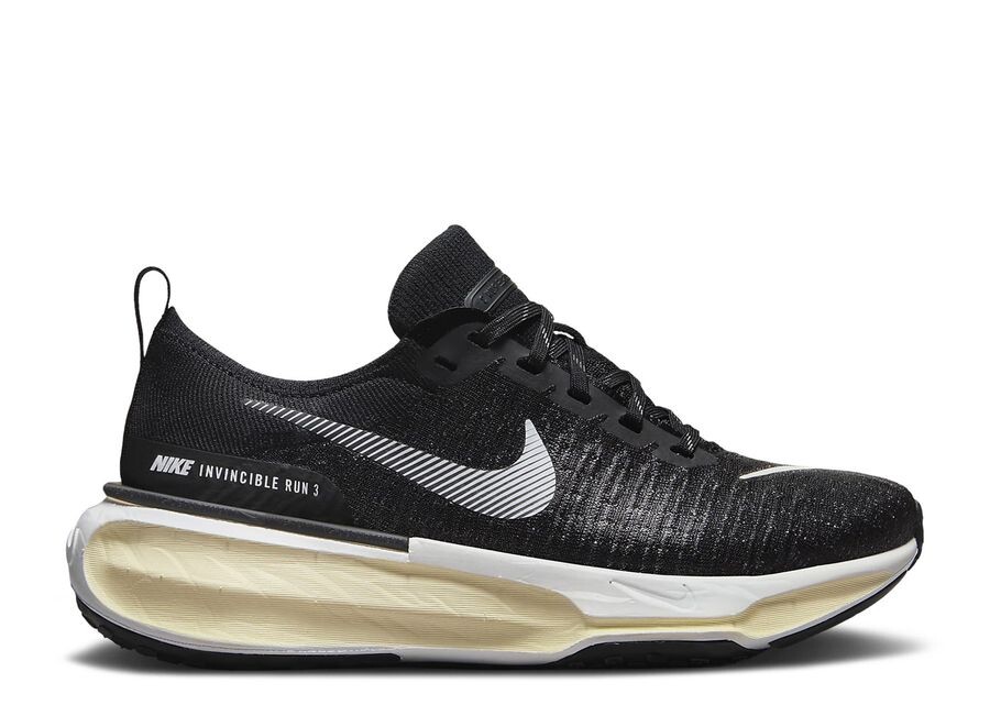 

Кроссовки Nike Wmns ZoomX Invincible 3 Extra Wide, черный/белый