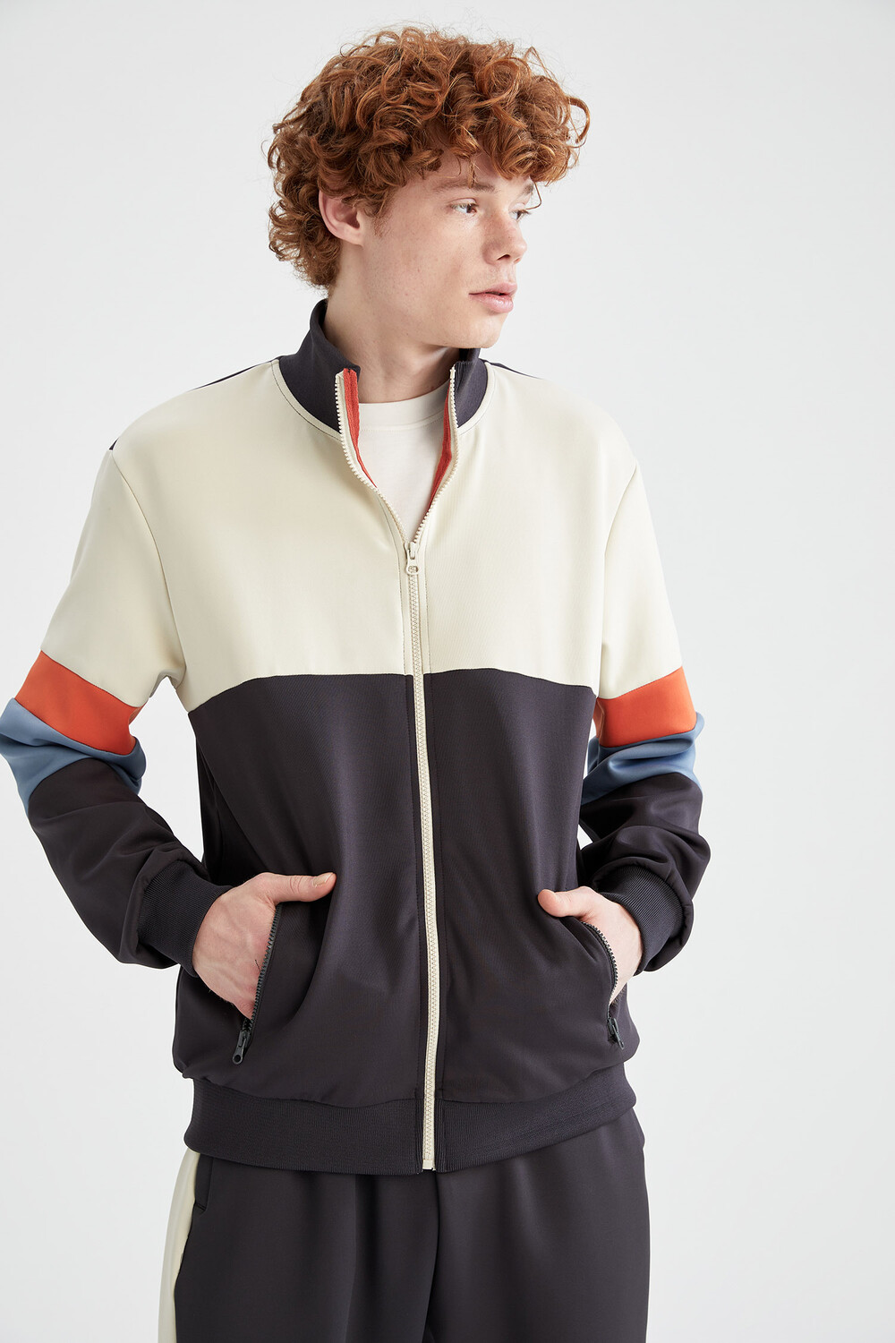 

Толстовка DeFacto REGULAR FIT, цвет Anthra