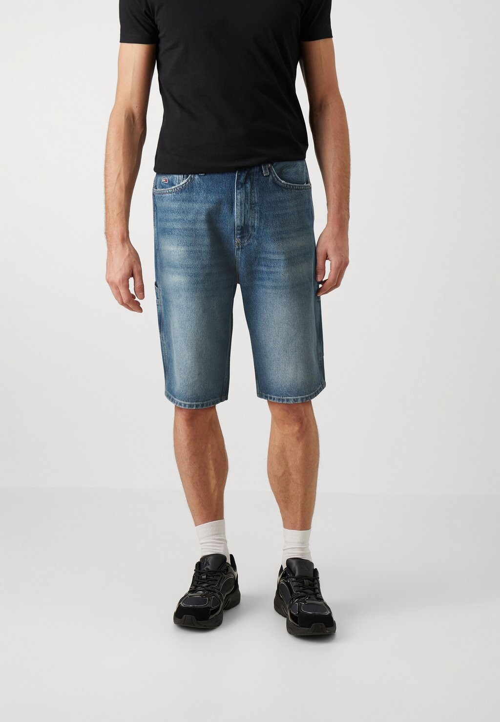 

Джинсовые шорты Tommy Jeans, синий деним