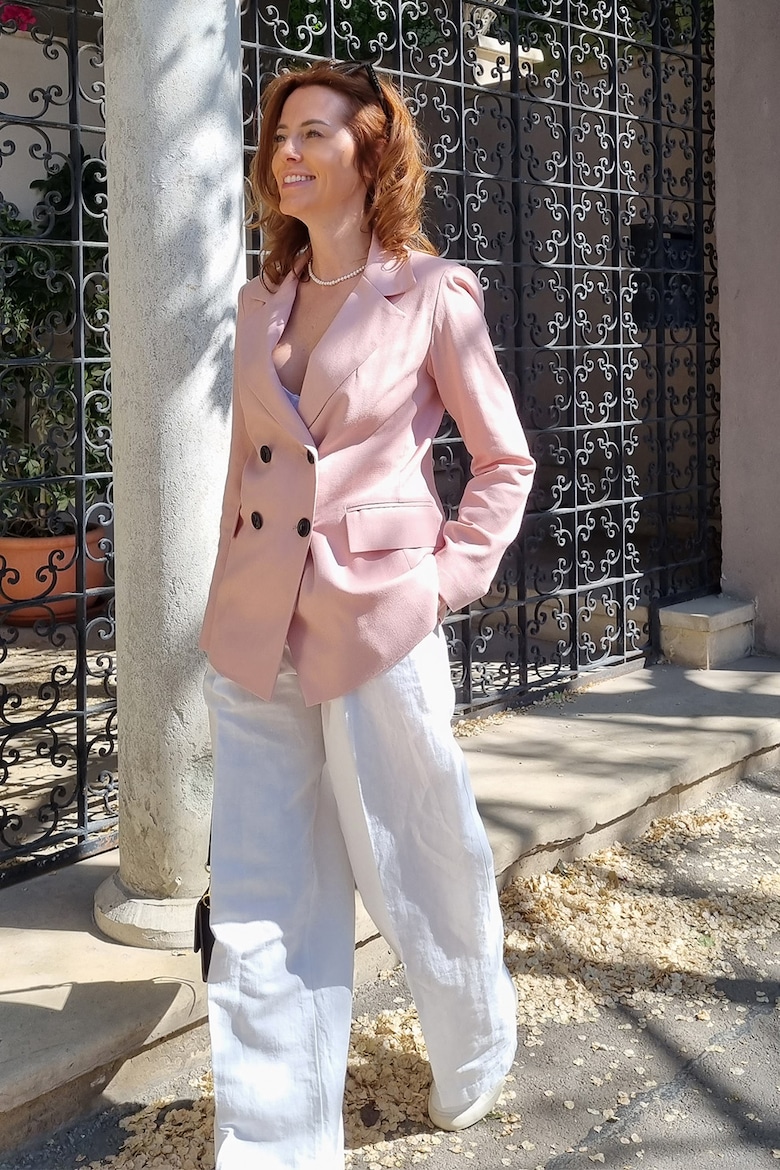 Двубортный льняной пиджак Innes Atelier, розовый фото