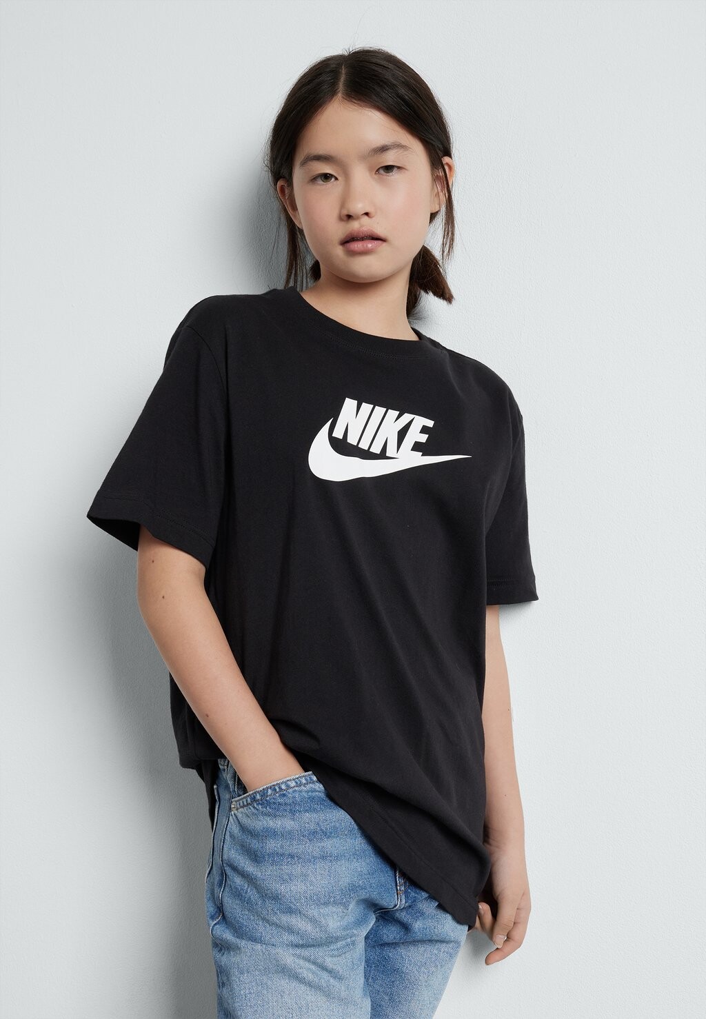 

Футболка с принтом Boyfriend Tee Futura Nike, цвет black/white