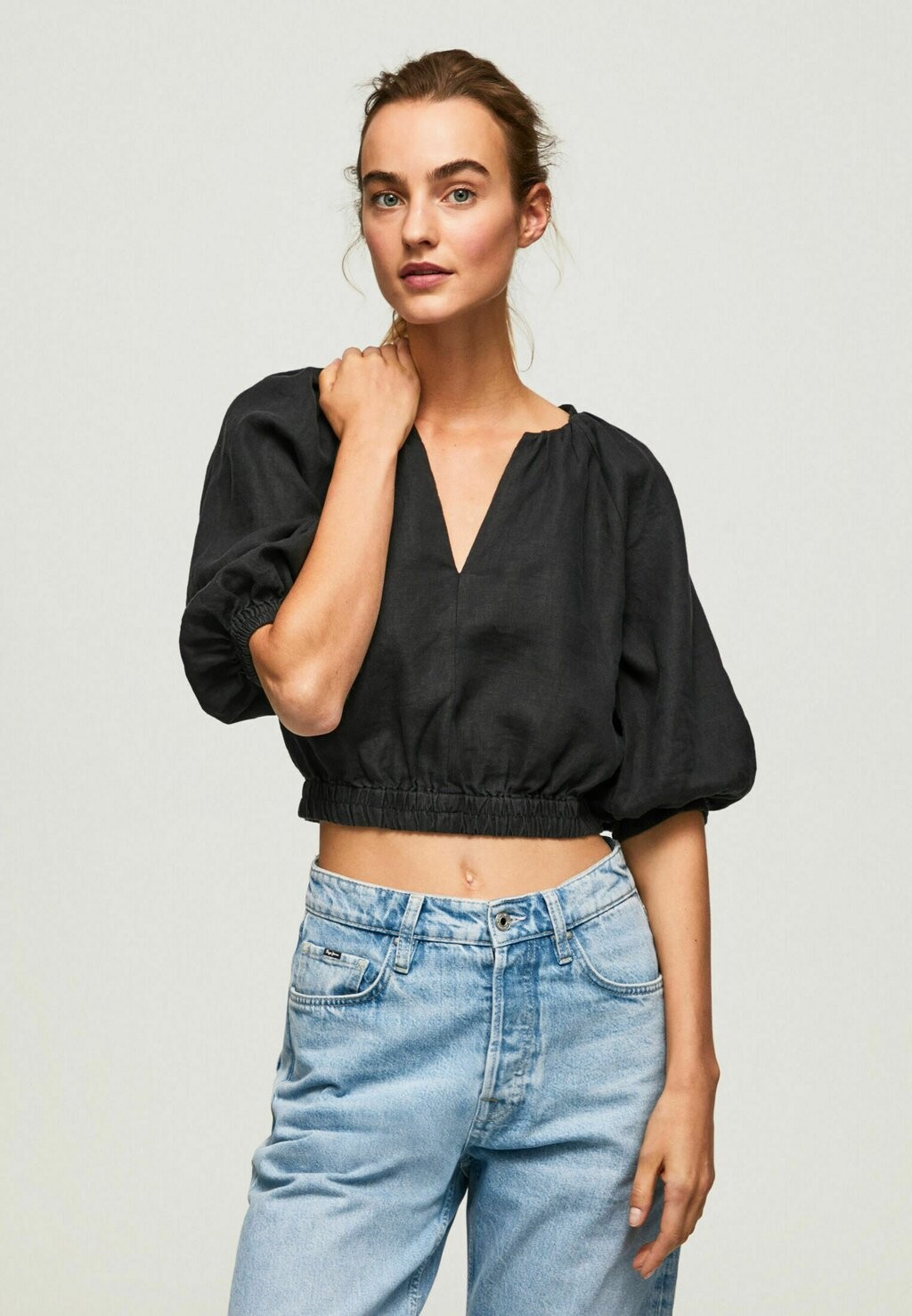 

Блузка Pepe Jeans, черный