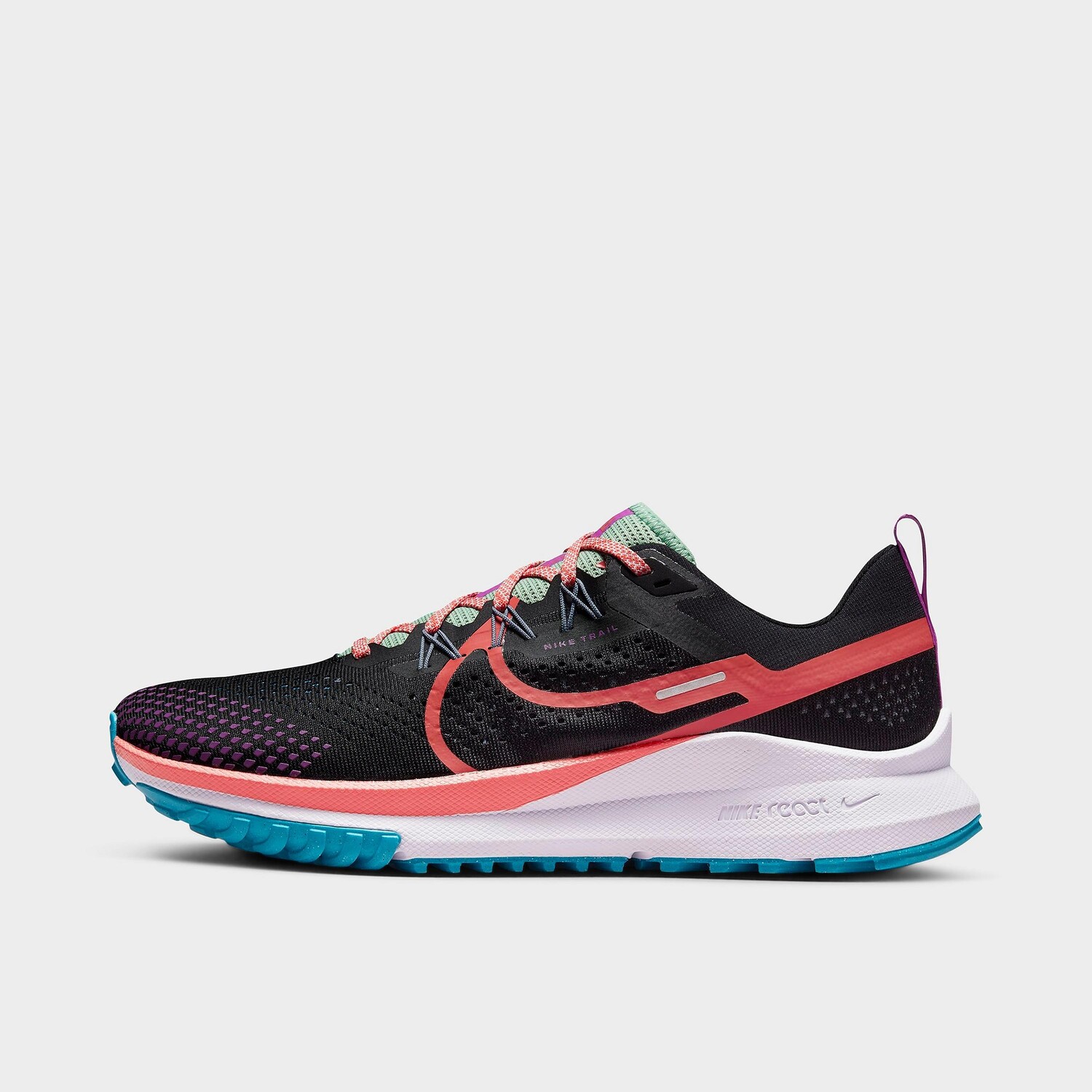 

Мужские кроссовки Nike Pegasus Trail 4, черно-розовый