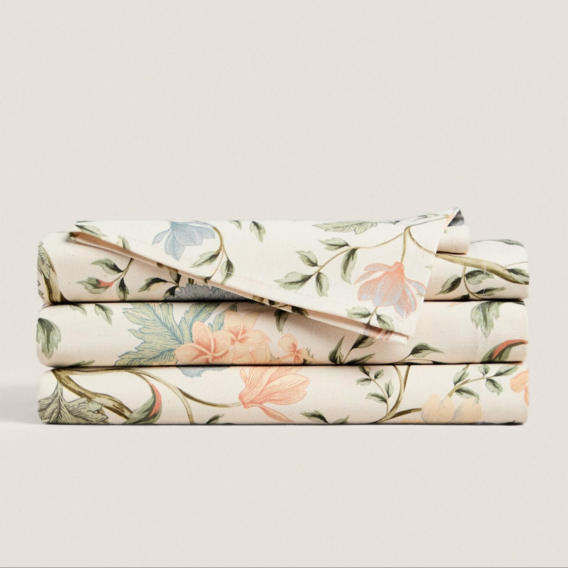 цена Скатерть Zara Home Floral Print Cotton