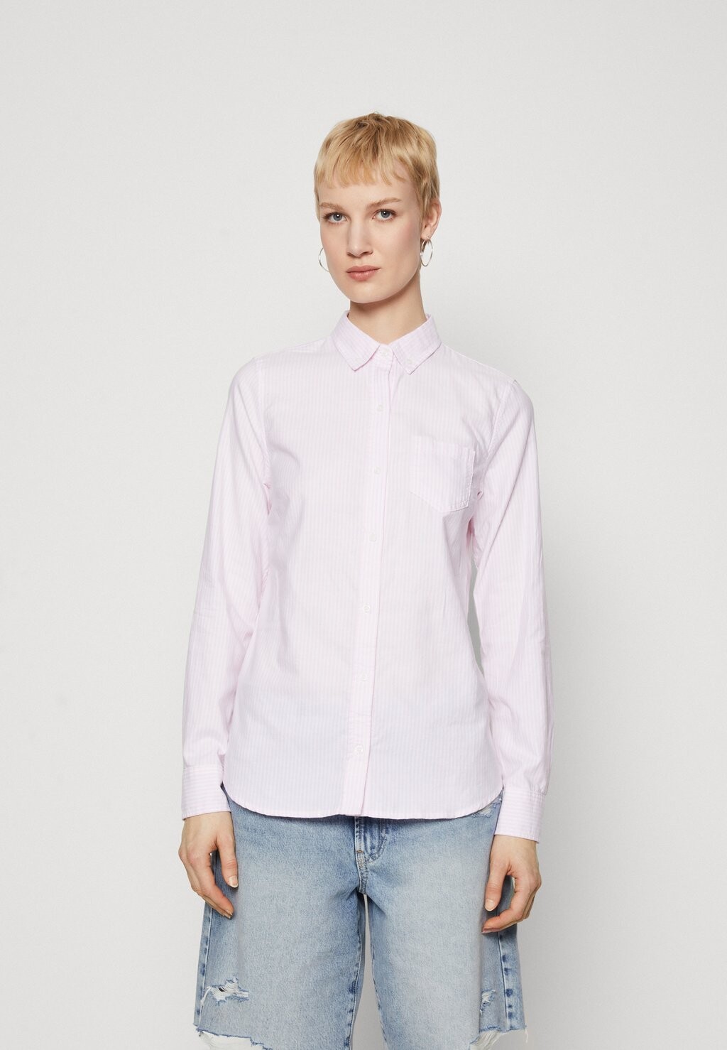 

Блузка-рубашка FITTED OXFORD Gap, цвет pink