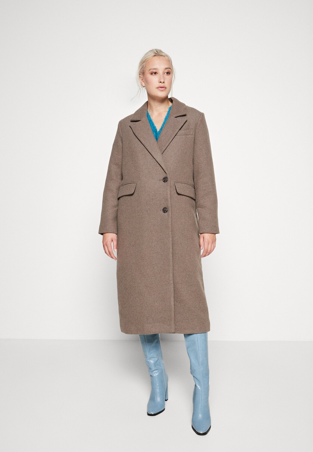 

Пальто Vero Moda, коричневый