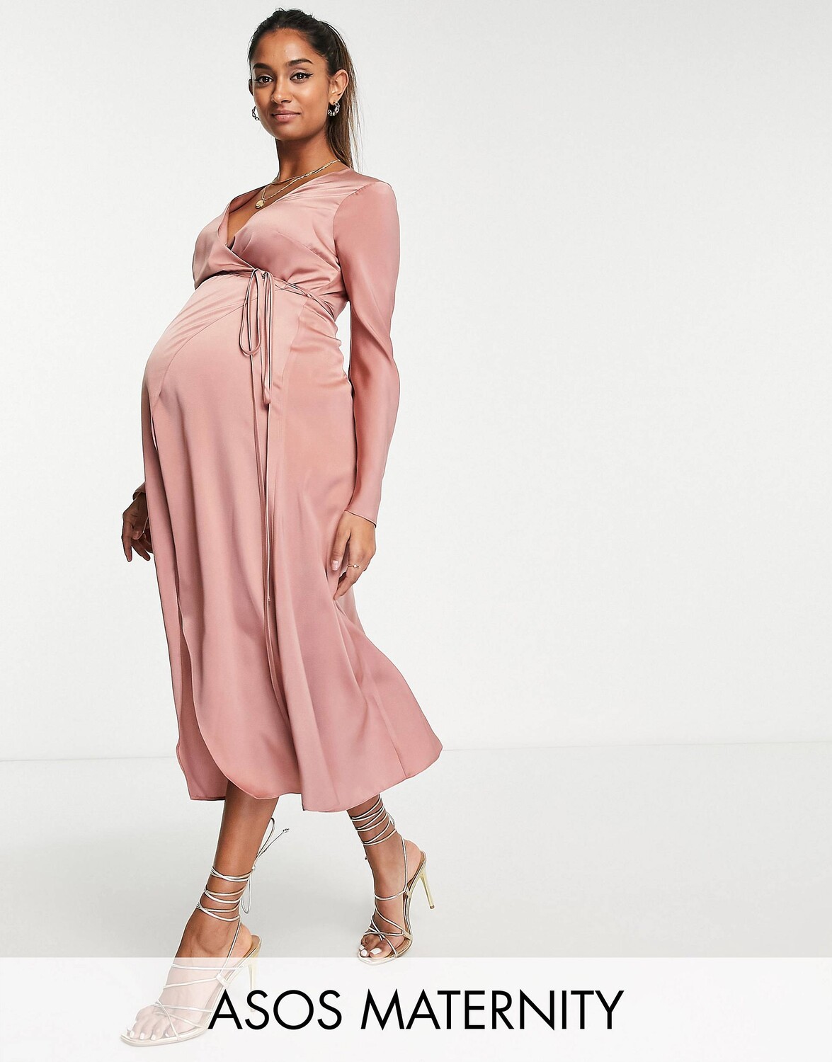 

Коричневое атласное платье с завязками на талии ASOS DESIGN Maternity, Коричневый