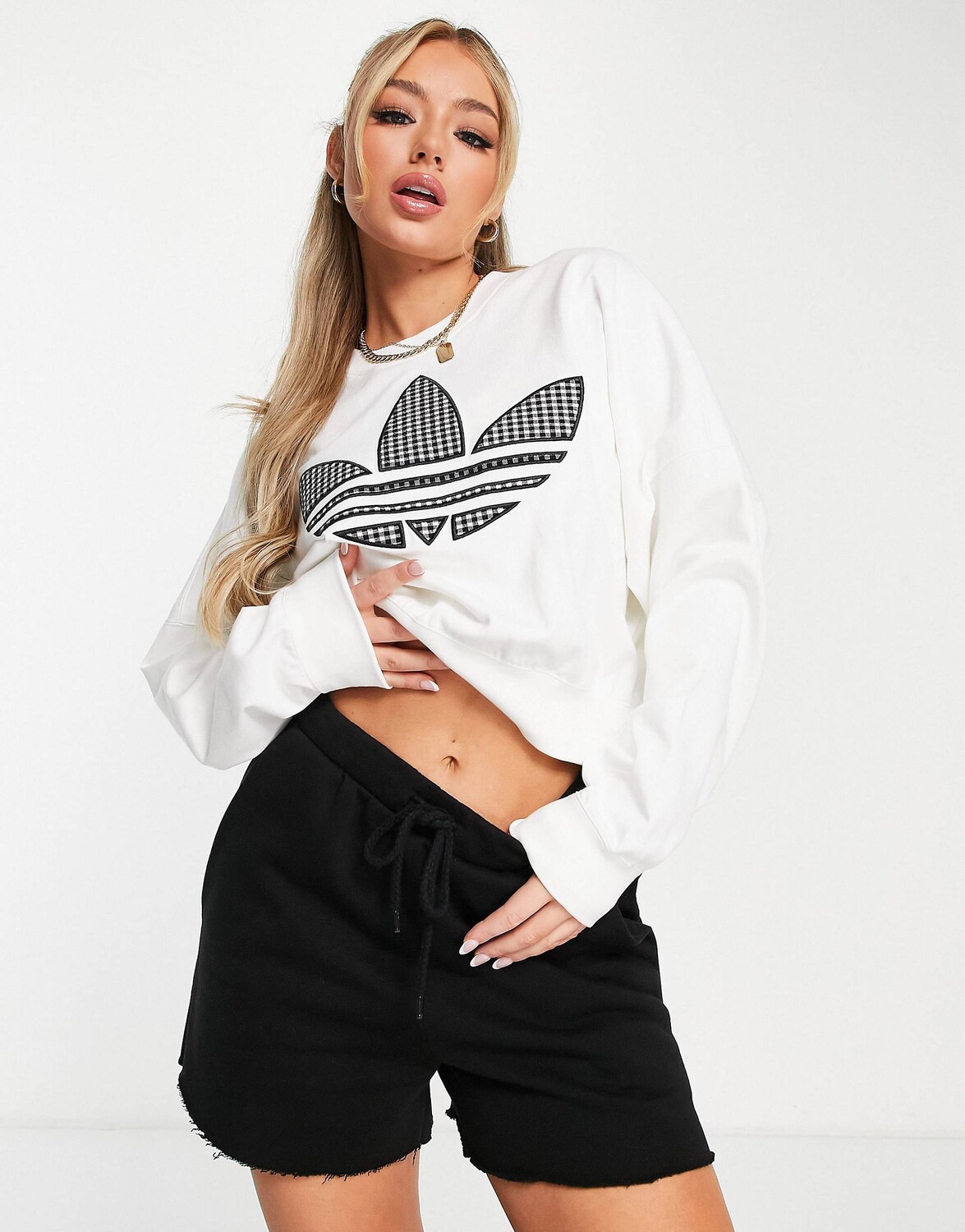 

Белая толстовка с трилистником adidas Originals