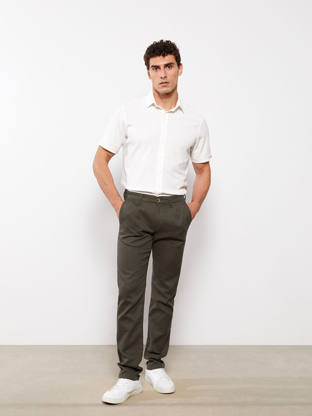 

Мужские брюки Slim Fit из поплина LCWAIKIKI Classic, Серый