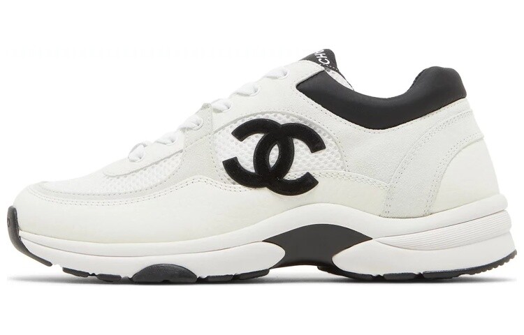 

Chanel Кроссовки Бежевый/Черный Женский