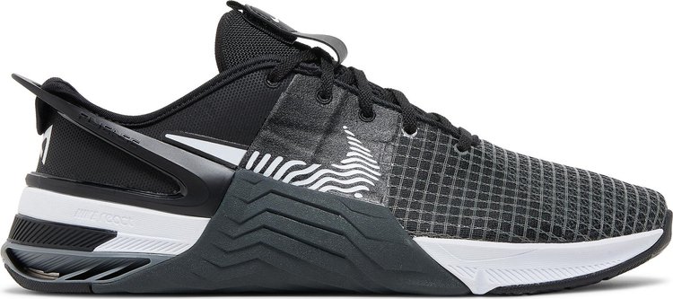 Кроссовки Nike Metcon 8 FlyEase 'Black Dark Smoke Grey', черный кроссовки nike metcon 8 flyease black dark smoke grey черный