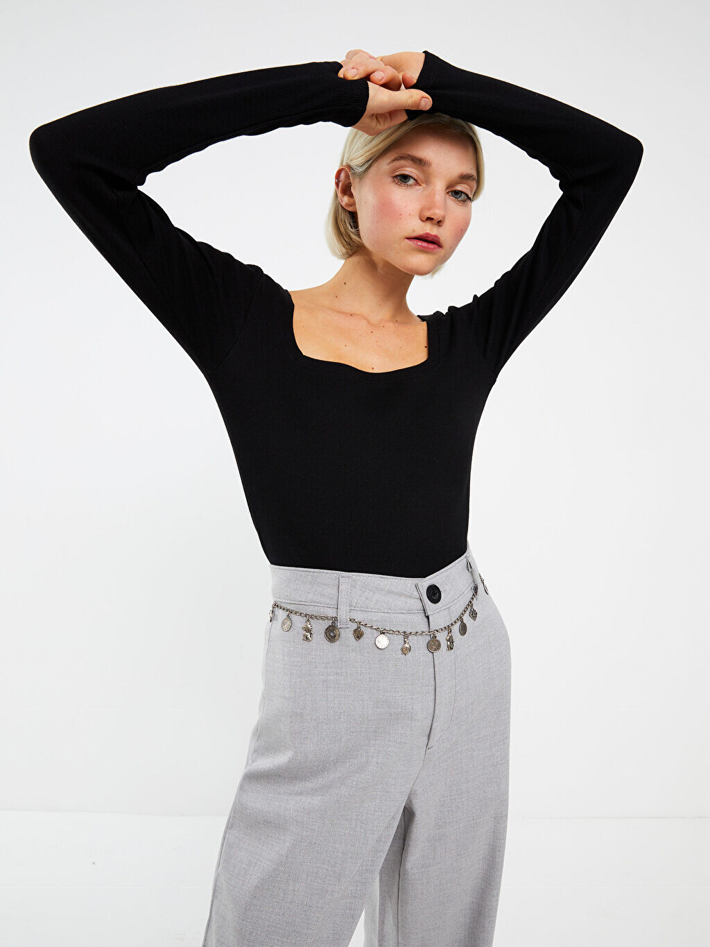 

Прямая женская футболка с длинным рукавом и квадратным воротником LCW Casual, Черный