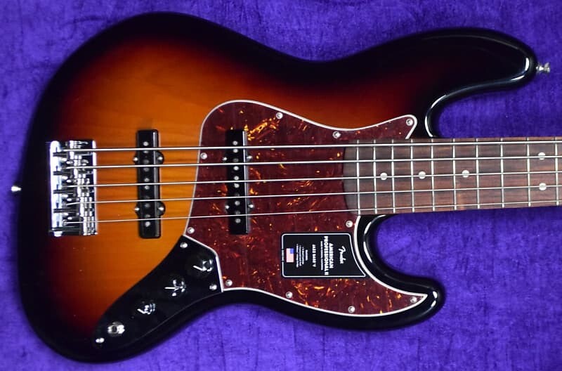 

Fender AM Pro II Jazz (5), 3-Tone Sunburst / Rosewood * Под заказ, ETA, март 2023 г. American Professional 2 Jazz V (5), / Rosewood