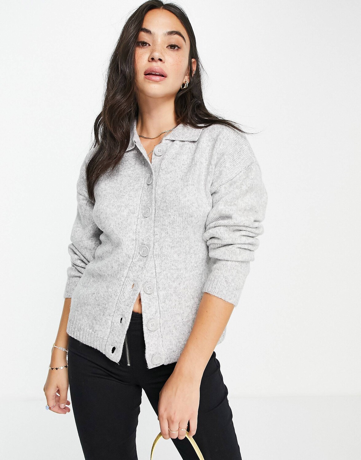 

Серый кардиган с воротником и пуговицами ASOS DESIGN
