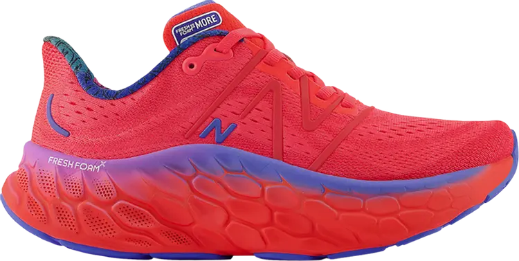 

Кроссовки New Balance Wmns Fresh Foam X More v4 'Electric Red Bright Lapis', красный