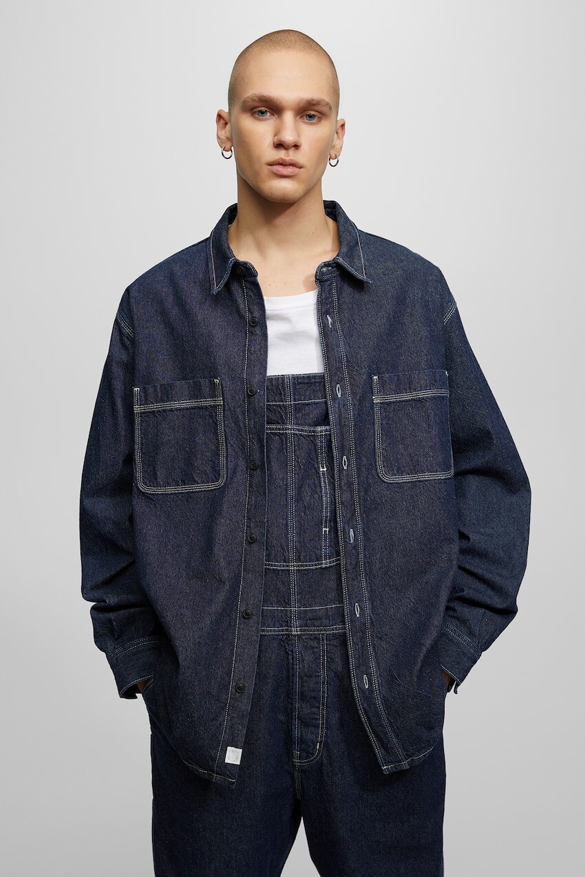 

Джинсовая рабочая рубашка Pull&Bear, индиго