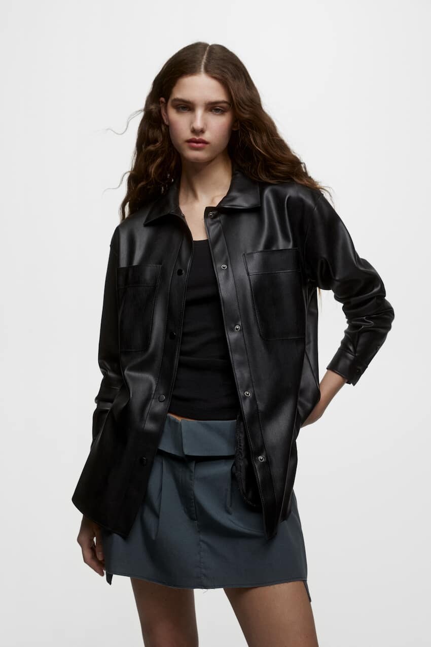 

Верхняя рубашка из искусственной кожи Pull&Bear, черный