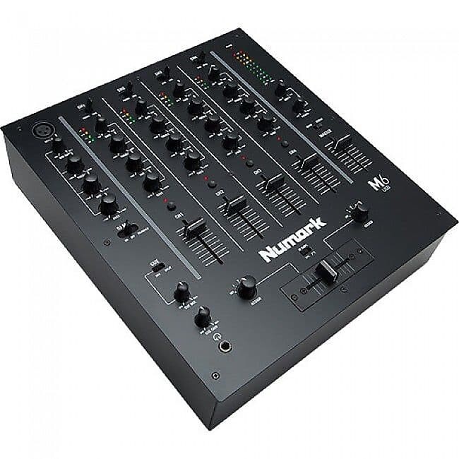 

Numark M6 USB 4-канальный USB DJ микшер (черный) M6USBBLACKXUS