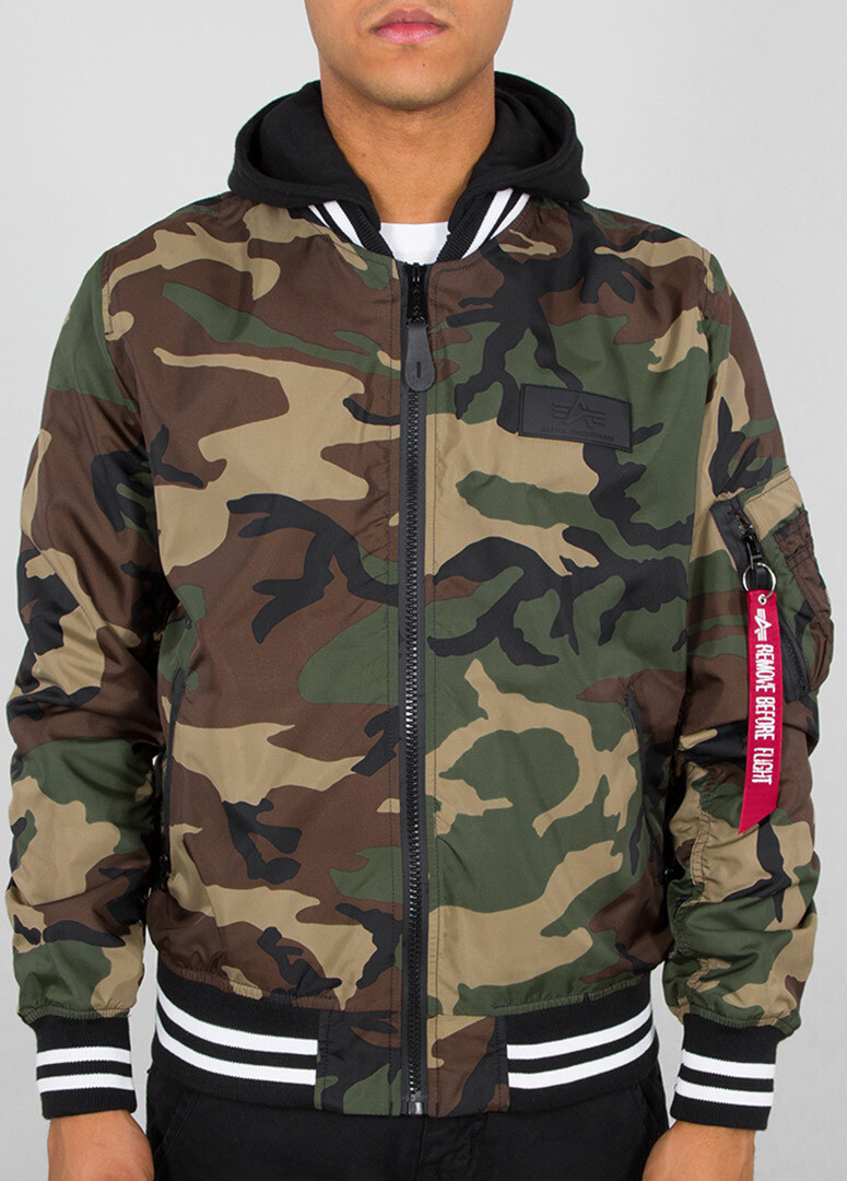 

Куртка Alpha Industries MA-1 TT Hood Defense, камуфляжная